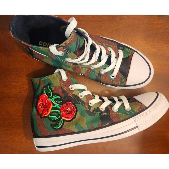 Converse CT ALL STAR Hi Top Sneaker Camo Rose Women Size 8 M 6 Seldom Worn Mint - Picture 3 of 9
